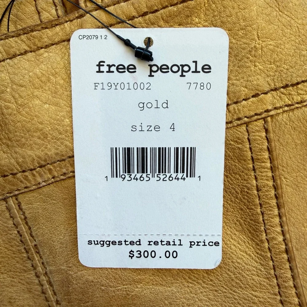 Free People new tag